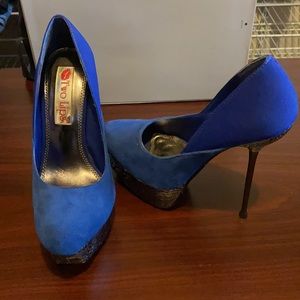 Brand New 👄 Two Lips  heel